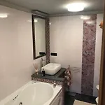 Aux Pieds Du Roi - & Aparthotel 4*