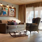 Aux Pieds Du Roi - & Aparthotel Breuil-Cervinia