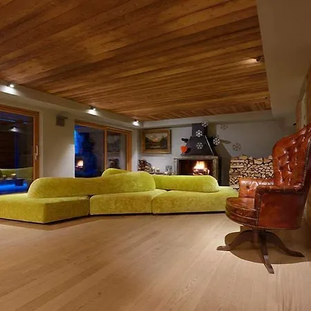 Lägenhetshotell Aux Pieds Du Roi - & Breuil-Cervinia