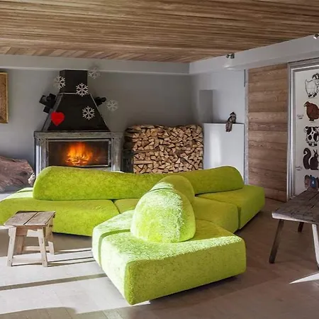 Lägenhetshotell Aux Pieds Du Roi - & 4*