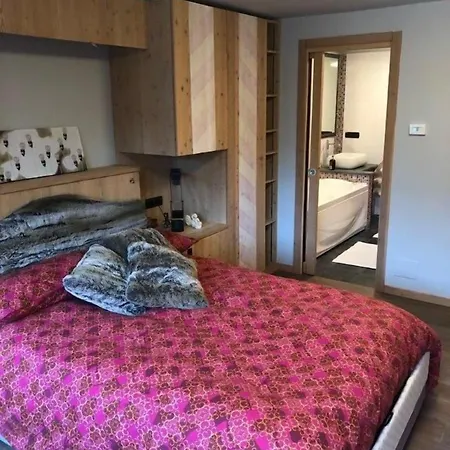 Aux Pieds Du Roi - & Hotel apartamentowy Breuil-Cervinia