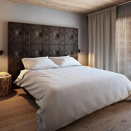 Aux Pieds Du Roi - & Lägenhetshotell