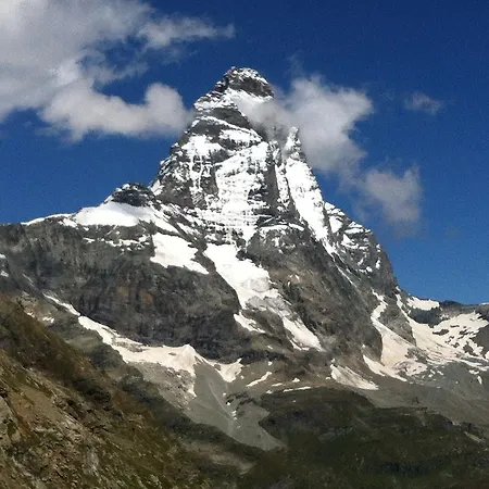 Aux Pieds Du Roi - & 4*