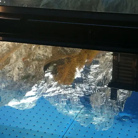 Aux Pieds Du Roi - & Lägenhetshotell Breuil-Cervinia