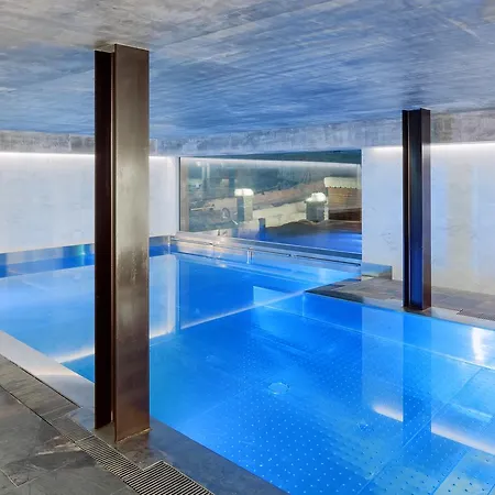 Lägenhetshotell Aux Pieds Du Roi - & 4*