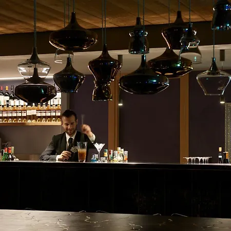 Lägenhetshotell Aux Pieds Du Roi - & Breuil-Cervinia