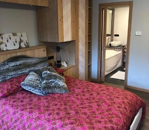 Aux Pieds Du Roi - & 4*